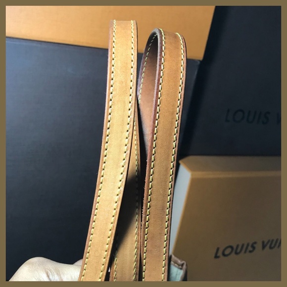 ❌Sold!!Authentic Louis Vuitton Bucket Pm - Picture 12 of 13